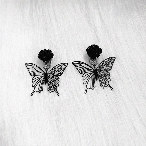 Pendientes colgantes góticos de rosa negra para mujer, diseño ahuecado, Clip de oreja de mariposa, joyería llamativa estética Vintage