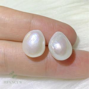 Boucles d'oreilles en peluche à main les perles fraîches Baroque Brooque Bringon 18K Bureau Unisexe Party TEEENS COST CASUR