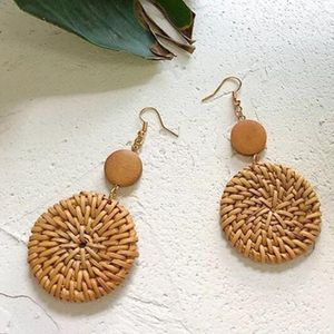 Boucles d'oreilles pendantes faites à la main en bois paille armure rotin boucle d'oreille marron vigne tresse géométrique grande forme ronde goutte pour les femmes bijoux Y1222-1