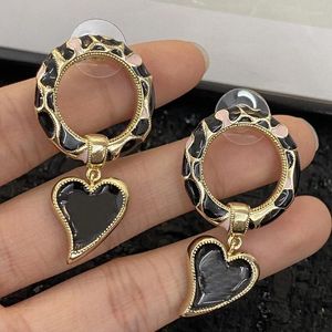 Boucles d'oreilles en peluche de haute qualité couleur gouttes noires gouttes huile trèfle amour coeur ronde chaîne féminine bijoux de bijoux