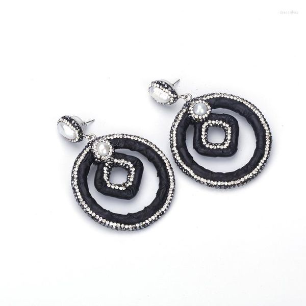 Boucles d'oreilles pendantes creuses rondes carrées en cuir de serpent noir véritable pavé de perles d'eau douce strass pendentif breloques pour femmes