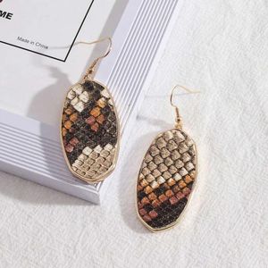 Boucles d'oreilles pendantes en cuir léopard pour femmes, bijoux géométriques Vintage, vente en gros