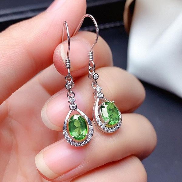 Pendientes colgantes Huitan Chic Piedra verde claro para mujeres Diseño elegante simple Niñas Fiesta diaria Joyería exquisita