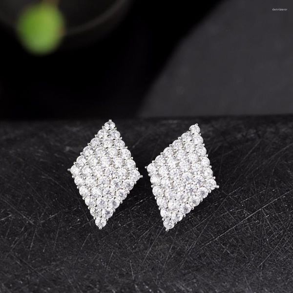 Boucles d'oreilles pendantes KJJEAXCMY Fine Jewelry S925 Taiyin vente en gros seulement beau style féminin cher Zircon blanc pierre quadrangulaire Ail oreille