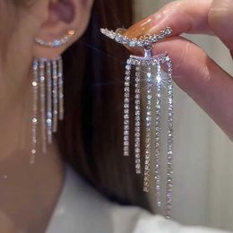 Dangle Oorbellen Koreaanse Dongdaemun 2023 Accessoires Voor Vrouwen Glitter Elegante Lange Vintage Trendy Dames Oorbel Mode