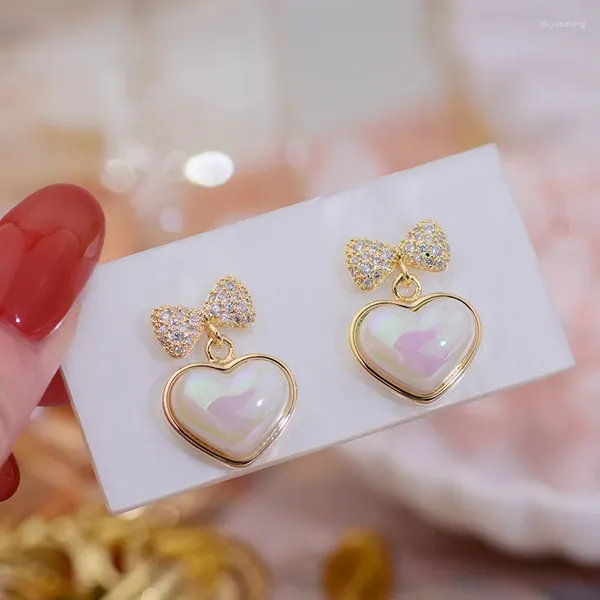 Pendientes colgantes de corazón coreano para mujer, declaración de moda, colgante de amor de cristal colorido, Micro conjunto de mariposa de circón, 2024