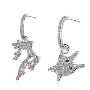 Bengelen oorbellen Koreaanse stijl asymmetrische kleine eland ingelegde zirkoon drop dames zoet temperament mode sieraden cadeau voor meisje