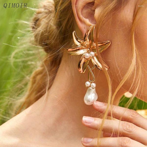 Pendientes colgantes de flores grandes de metal para mujeres ACRYLIC LINDO LINDOS Románticos Diseñadores de moda Joya Joya C1260