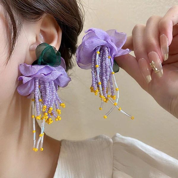 Pendientes colgantes Lifefontier Flor púrpura exagerada Borla hecha a mano Gota con cuentas para mujeres Pendientes de boda florales coreanos Regalos de joyería