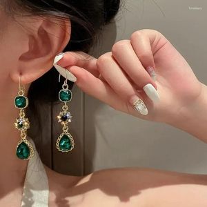 Boucles d'oreilles pendantes longues émeraude, crochet d'oreille avec diamants, pendentif en cristal de Zircon vert, rétro élégant, bijoux de luxe pour dames
