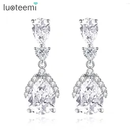 Boucles d'oreilles pendantes LUOTEEMI Unique goutte d'eau petit CZ Cluster géométrique zircone goutte pour les femmes délicate Zircon cristal boucle d'oreille