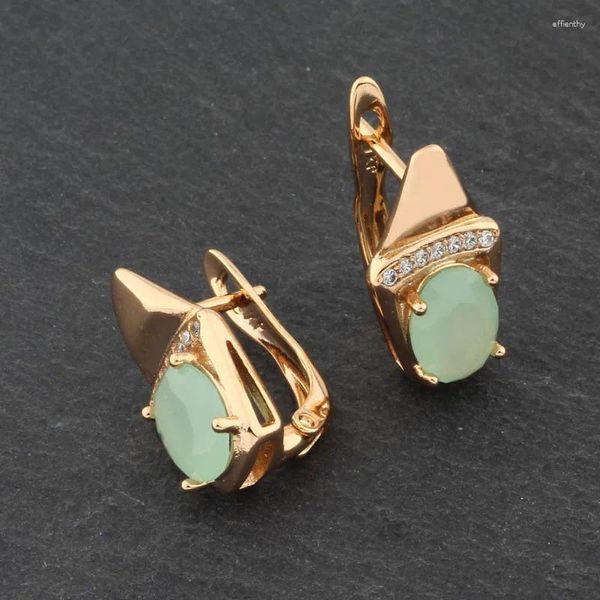 Boucles d'oreilles pendantes de luxe pour femmes, pierre ovale de haute qualité, cristal vert suspendu, goutte de Zircon, couleur or Antique, mariage pour femmes