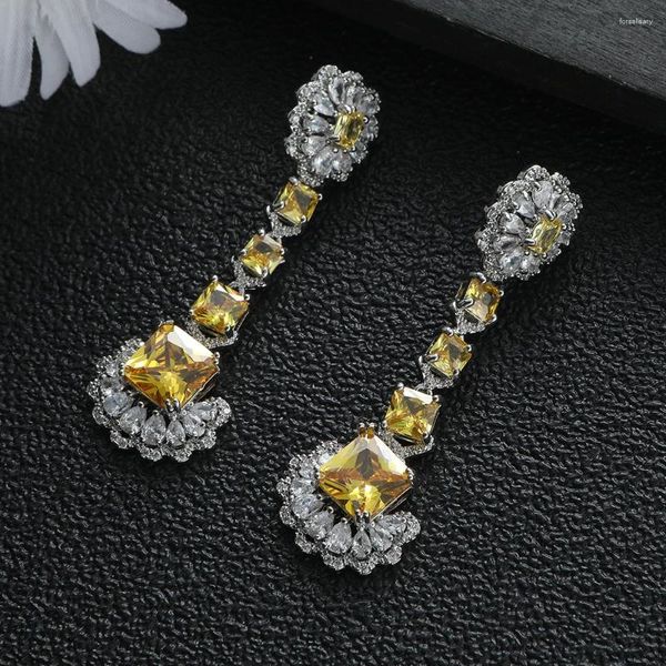 Boucles d'oreilles pendantes de luxe petite marguerite fleur carrée goutte d'eau gland boucle d'oreille pour les femmes de mariage cubique zircone Dubaï bijoux de costume de mariée