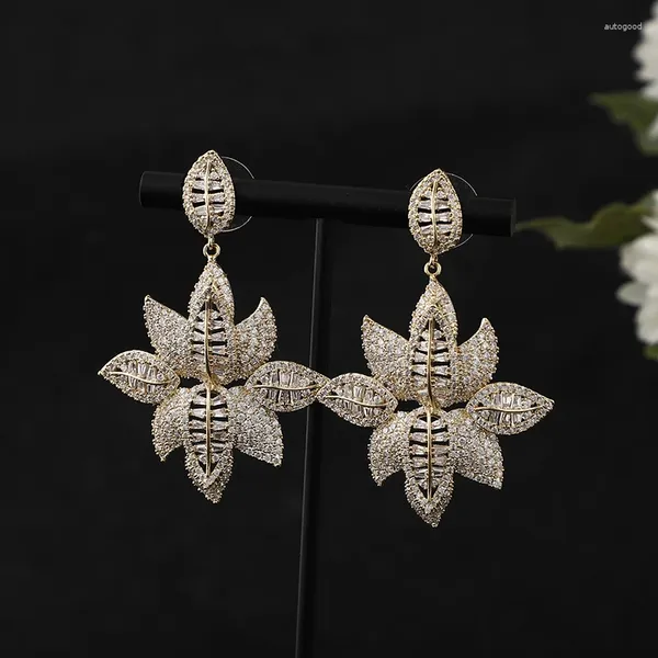 Boucles d'oreilles en peluche luxe étincelante feuille creuse longue pour les femmes zircon cristal cz africain dubaï boucle d'oreille nuptiale a0179