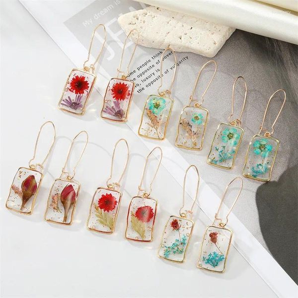 Pendientes colgantes fabricantes moda para mujeres joyas florales secas damas creativas de resina de flores reales chicas