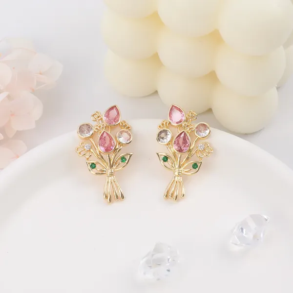 Makersland – boucles d'oreilles à fleurs pour femmes, accessoires de bijoux à la mode pour dames, vente en gros, Zircon personnalisé pour femmes et filles