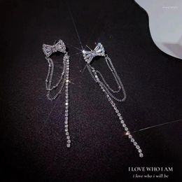 Boucles d'oreilles pendantes en Zircon incrusté pour femme, chaîne à nœud papillon, pompon, aiguille en argent, haute qualité, Style Ins, luxe léger