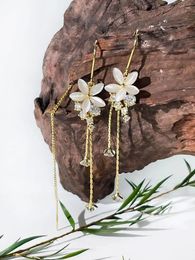 Boucles d'oreilles pendantes Minar Fairy scintillantes en zircone cubique, opale, pétale de fleur, long pompon pour femmes, bijoux en laiton plaqué or véritable 14 carats