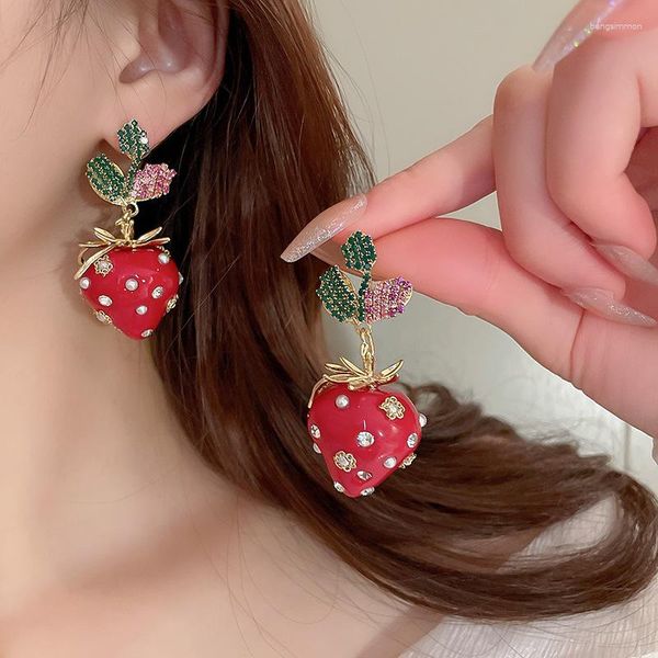 Boucles d'oreilles pendantes Minar French Spark Strass Simulé Perle Simulation Fruit Fraise Grande Goutte Pour Les Femmes Déclaration Bijoux Décontractés