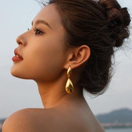 Boucles d'oreilles pendantes Minar minimaliste métallique Double goutte d'eau pour femmes or 18 carats plaqué PVD en acier inoxydable longue boucle d'oreille pendentif