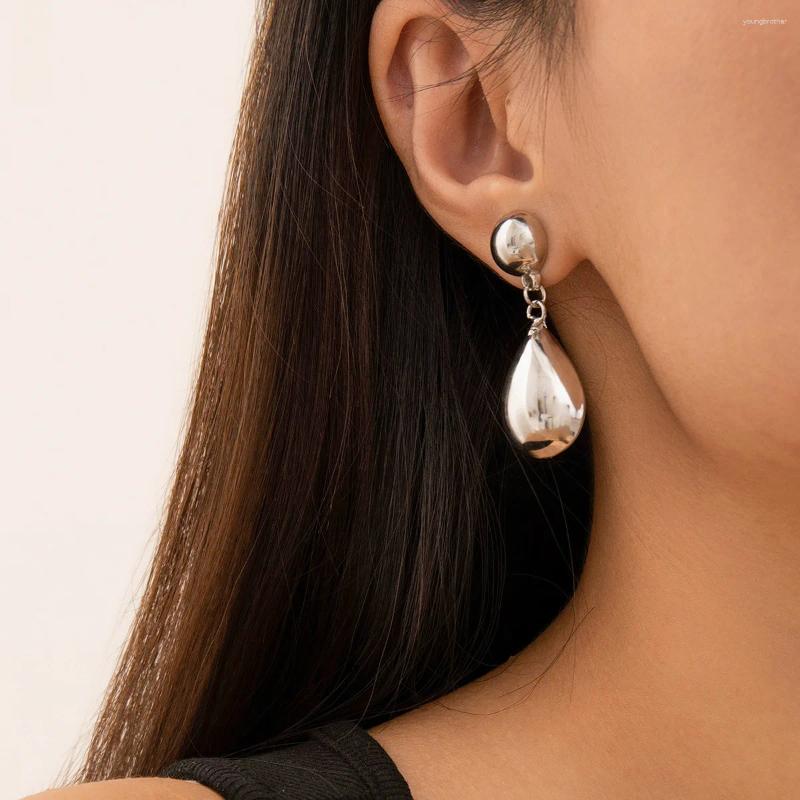 Pendientes colgantes minimalistas con forma de gota de agua para mujer, aretes colgantes geométricos dorados plateados para mujer, joyería de tendencia 2024