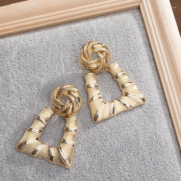 Boucles d'oreilles pendantes, bijoux et accessoires de mode conçus par MITTO, boucle d'oreille en plaqué or