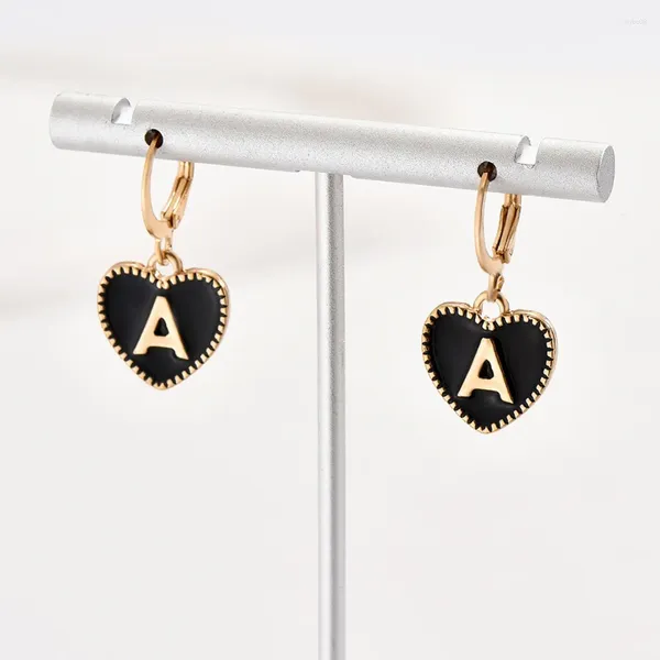 Boucles d'oreilles pendantes modèle couleur dorée anglais A-Z 26 lettres initiales pour femmes filles Kiribati hawaïen forme de coeur Alphabet bijoux