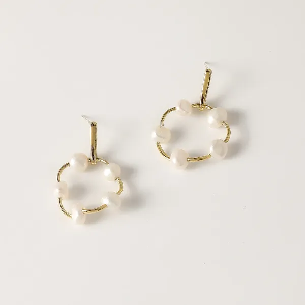 Pendientes colgantes Pendiente de perla barroca de agua dulce natural S925 Pendientes de aguja de oreja de plata con latón 14kGold Joyería de Corea para mujeres HYACINTH