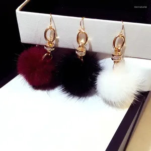 Boucles d'oreilles pendantes NAWEILY strass boule de fourrure longue pour les femmes noir blanc rouge couleurs hiver mode bijoux beau cadeau NWLE1609