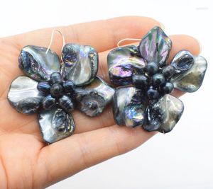 Boucles d'oreilles pendantes, une paire de perles d'eau douce et de fleurs de coquillages, noir/blanc/bleu/vert/marron/violet, 40-50mm, vente en gros, perles naturelles FPPJ