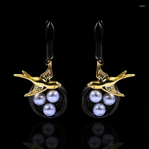 Boucles d'oreilles pendantes originales, perles baroques, hirondelle, couleur noir et or, cadeaux d'anniversaire pour femmes