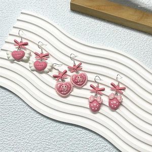 Dangle Oorbellen Roze Aardbei Clip Op 1 Paar Koreaanse Mode Strik Ontwerpen Oorbel Voor Vrouwen Meisjes Oor Drop Sieraden Geschenken