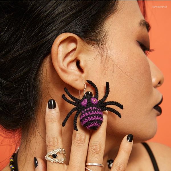 Boucles d'oreilles pendantes R105 conception originale coton tricot pour les femmes fête exagération Halloween noir araignée breloque bijoux
