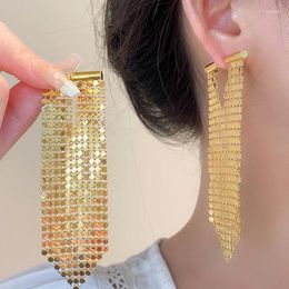 Boucles d'oreilles pendantes rétro exagérées paillettes brillantes Long Triangle pompon en métal pour femmes filles bijoux de fête