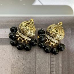Boucles d'oreilles pendantes rétro couleur or boucles d'oreilles en métal glands floraux pour femmes bijoux