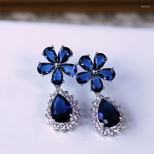 Boucles d'oreilles pendantes rétro pendentif Double fleur suspendu décoré de cristal de Zircon accessoires de bijoux haut de gamme pour dames