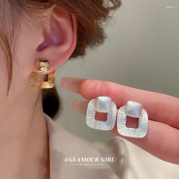 Boucles d'oreilles pendantes ROPUHOV 2024 S925 aiguille en argent creux métal personnalité géométrie carré tempérament irrégulier sens élevé pour les femmes