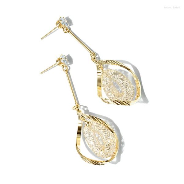 Boucles d'oreilles pendantes Simple spirale incurvée longue goutte pour les femmes conception de vague bijoux de mode en gros fête de mariage