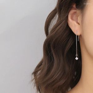 Boucles d'oreilles en peluche simple de la ligne d'oreille à glands carrés simples jhumka gouttes de couleur argentée pour les femmes bijoux géométriques à la mode de la mode des femmes