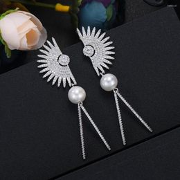 Brincos pendurados soramoore lindo pingente para mulheres nobres jóias de casamento nupcial senhoras acessórios diários coreano