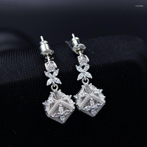 Boucles d'oreilles pendantes chérie Cubes goutte pour les femmes cadeau à la mode couleur or blanc clair Zircon bijoux pendants LD011301