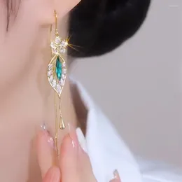 Boucles d'oreilles pendantes avec pompon, feuille verte frangée, Style chinois, pendentif exquis, placage de ligne d'oreille, fleur élégante