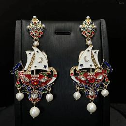 Boucles d'oreilles pendantes tendance vintage Europe et États-Unis vent rétro niche élégante artisanat exquis charme personnel voilier boucle d'oreille S 2024 P