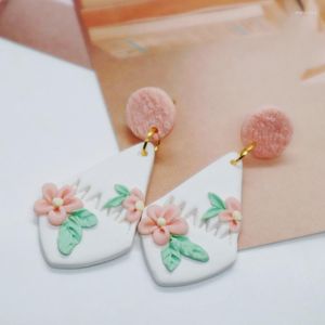 Bengelen oorbellen trendy schattige roze bloemen drop voor mama polymeer klei gevlochten patroon hanger sets vrouwen sieraden