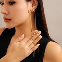 Boucles d'oreilles pendantes à la mode pour femmes et filles, longs pompons à nœud papillon, en acier inoxydable, bijoux d'oreille géométriques texturés