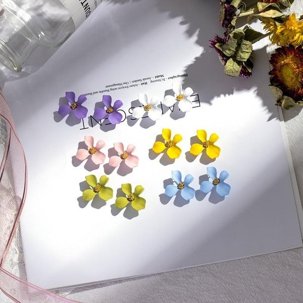 Pendientes colgantes U-Magical Trendy Painted Flower Stud para mujeres Korean Multicolor Petal Metal Party Jewelry Pendientes