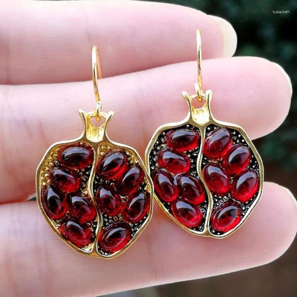 Boucles d'oreilles en peluche vintage fruit frais rouge grenat simple créateur coréen charme pendant gold bilan résine bijoux femmes cadeaux