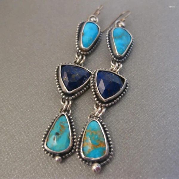 Boucles d'oreilles pendantes Vintage en métal artisanal sculpté Animal papillon fait à la main suspendu Lapis Lazuli femmes couleur or goutte