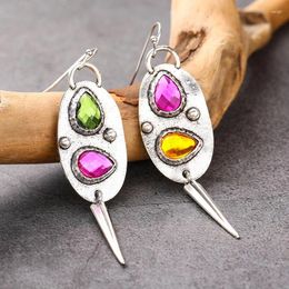 Boucles d'oreilles en peluche de conception géométrique de couleur argentée vintage pour femmes en métal orange jaune en métal incurvé boucle d'oreille pendante