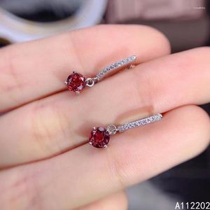 Dange oorbellen Vintage Trendy Natural Garnet Ear Clip 925 Sterling Silver ingelegde Red Gemstones Damesjuwelen Round Bruids Party Gift